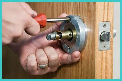 Advanced Locksmith Service Cincinnati, OH 513-726-2011 - 10-residential-lockouts