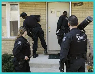 Advanced Locksmith Service Cincinnati, OH 513-726-2011 - 17-eviction-service