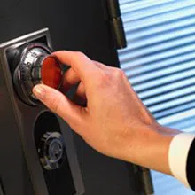 Advanced Locksmith Service Cincinnati, OH 513-726-2011 - sb-com-01